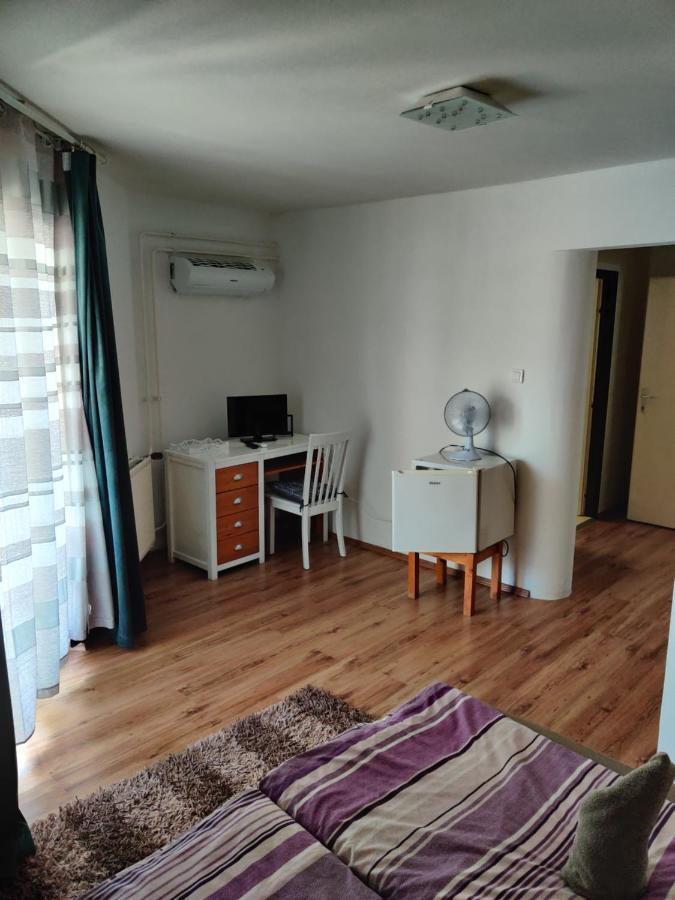 Villa Italia Guest House Σίοφοκ Εξωτερικό φωτογραφία